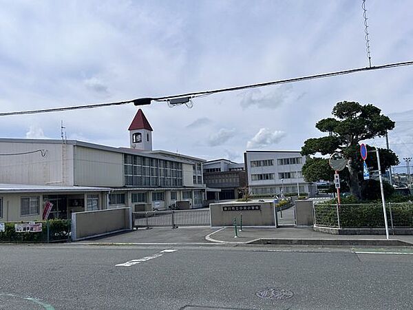 掛川市立中央 【周辺環境／小学校】中央小学校まで約850ｍ（徒歩で約12分）