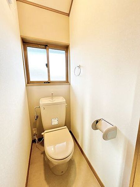【室内リフォーム済】2階のトイレです。