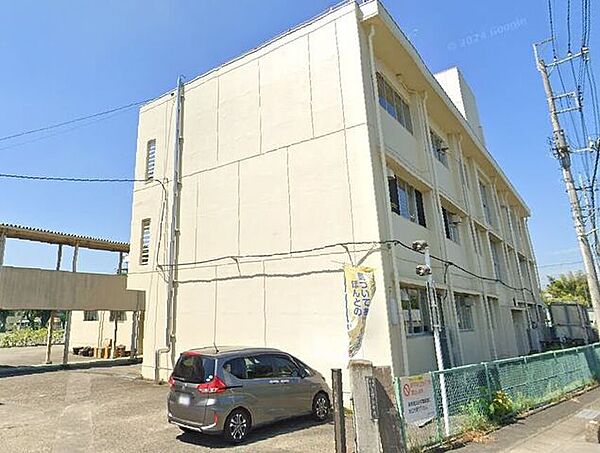 高崎市立上郊小学校 260m