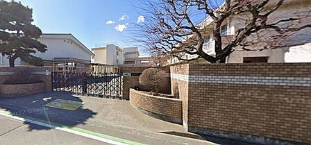 前橋市立天川小学校 990m