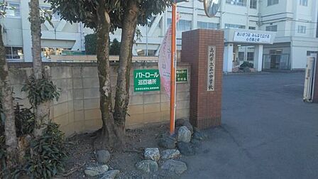 高崎市立第一中学校 1410m