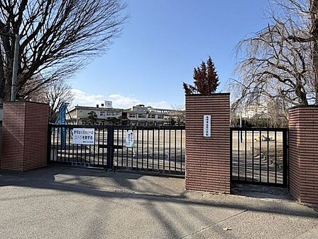 高崎市立北小学校 850m