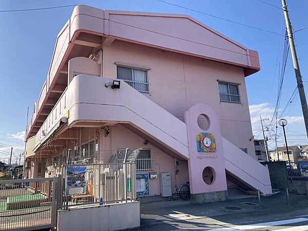 めばえの森　観光保育園 310m