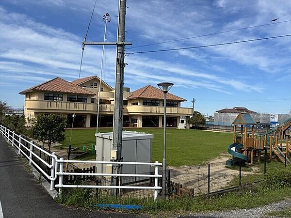 ハートピア保育園ハートピア保育園では、モンテッソーリ教育を基盤とした「生きる力を育み自立する子ども」を保育目標に子供たちを育てていきます。自分で考え自分で判断し、自分で行動することのできる人間づく…