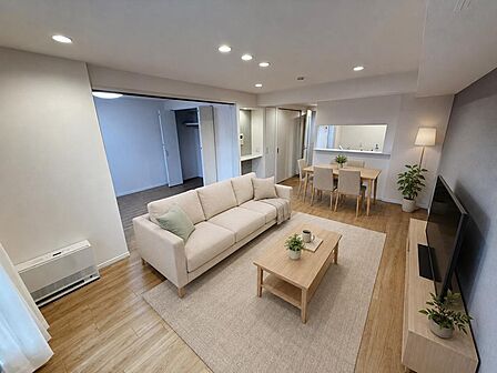 2面バルコニー付きで通風良好!(画像は家具を配置したイメージ図です!)