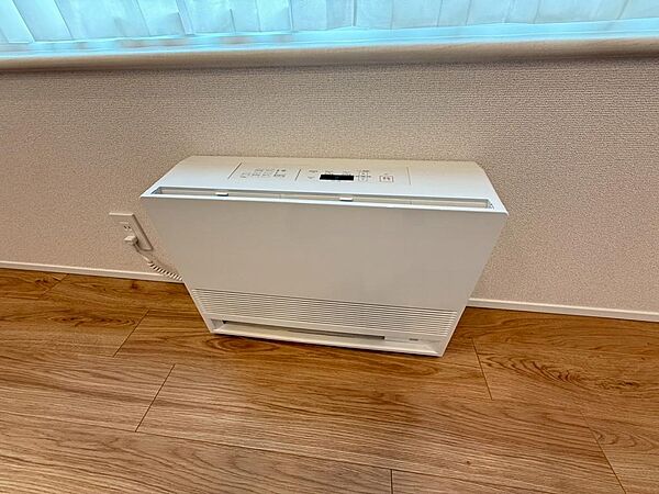 暖房機付き！