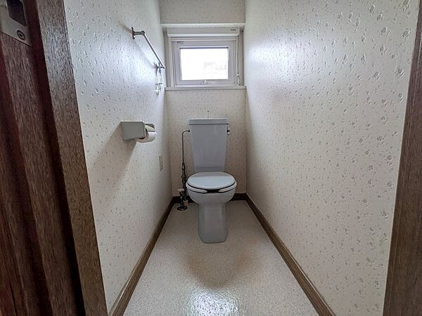 トイレを拡大表示
