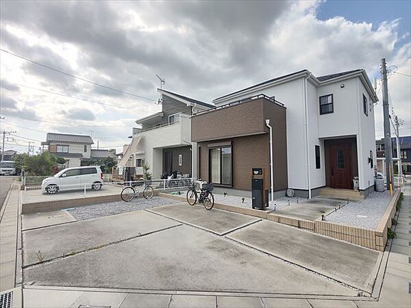開放感のある角地です