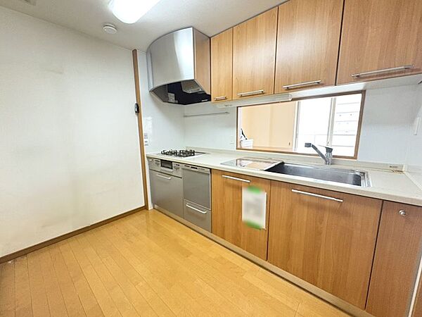 キッチンを拡大表示