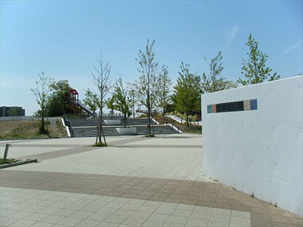 彩都西公園（433m）