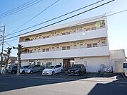皆川タウンハウス パート1 3階 築35年8ヶ月の賃貸物件
