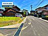 外観：前面道路含む現地写真