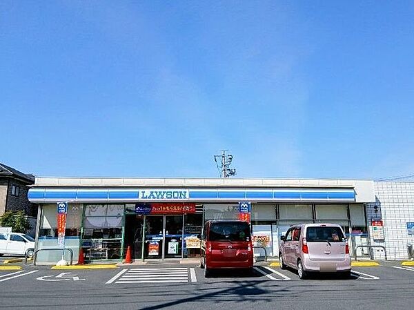ローソン　佐野犬伏新町店 810m