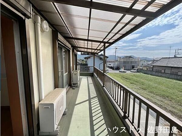 建物解体し、更地渡しとなります。