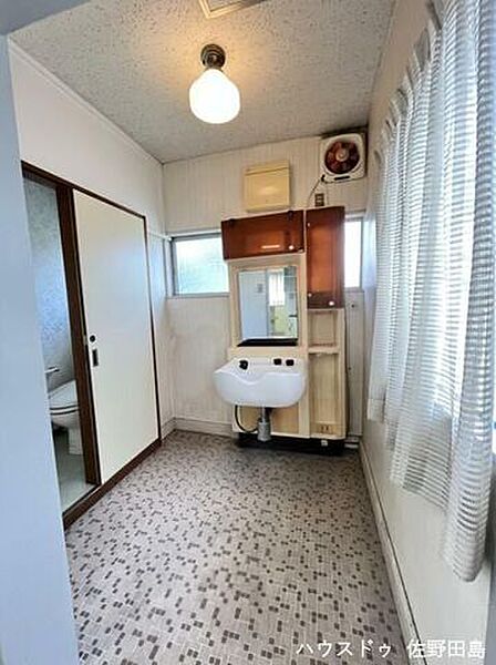 建物解体し、更地渡しとなります。