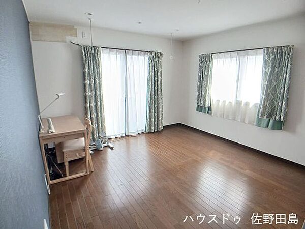 洋室