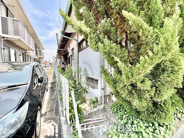 【完成へのカウントダウン。今なら「中身」も見学可能】現在着々と施工中。完成後は隠れてしまう構造を、ご自身の目で確認できる貴重なタイミングです。日々形を変え、理想の家が出来上がっていく高揚感をぜひ。