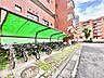 その他：【敷地のゆとりが生む、整然とした景観。】駐輪スペースが十分に確保されているため、通路やエントランス付近が自転車で溢れることもありません。利便性のある共用部は、住む人の心にもゆとりを与えてくれます。