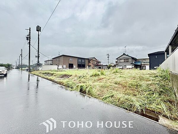 【完成へのカウントダウン。今なら「中身」も見学可能】現在着々と施工中。完成後は隠れてしまう構造を、ご自身の目で確認できる貴重なタイミングです。日々形を変え、理想の家が出来上がっていく高揚感をぜひ。
