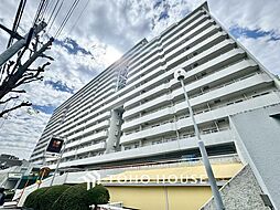 虹ヶ丘マンション本館