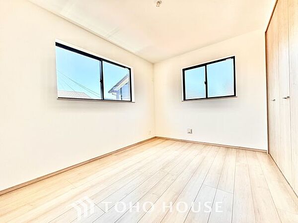 【いつかは子供部屋として】お子様の成長に合わせて住まいのレイアウトも変わります。思春期のプライバシーを重視したり、成長に合わせて机やベットを配置したり。将来を見越しての住まい選びも大切です。