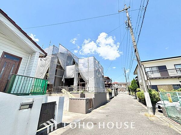 建物完成前には物件の現地と、近隣の完成施工例をご案内させて頂きます。その他資金計画やローン返済シュミレーションなど、ファイナンス面のご相談も承ります。お気軽にご相談下さいませ。