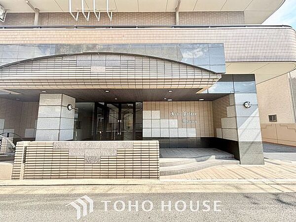 ここから始まる『日常』はご家族にとって大切な時間となります。だからこそ、少しでも豊かに、少しでも快適に。そんな想いから生まれた本邸宅は、これから先のお住まいをきっと支えてくれるはずです。