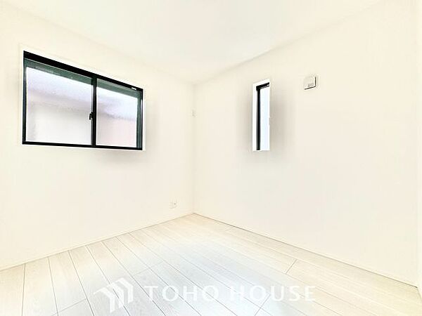 【いつかは子供部屋として】お子様の成長に合わせて住まいのレイアウトも変わります。思春期のプライバシーを重視したり、成長に合わせて机やベットを配置したり。将来を見越しての住まい選びも大切です。