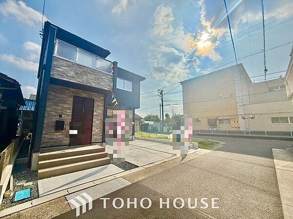 物件の陽当りや通風・仕様設備やお部屋の大きさの比較、近隣・周辺環境や街並みなど、資料には掲載していない情報が現地にはたくさんあります。　是非一度、現地をご確認ください。