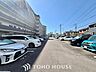 駐車場：【もう駐車場探しに迷わない】マンション内敷地内にゆとりある駐車スペースを確保。近隣の月極駐車場を探す手間や、雨の日の移動ストレスから解放されます。大切な愛車を、より身近で安心できる場所に。