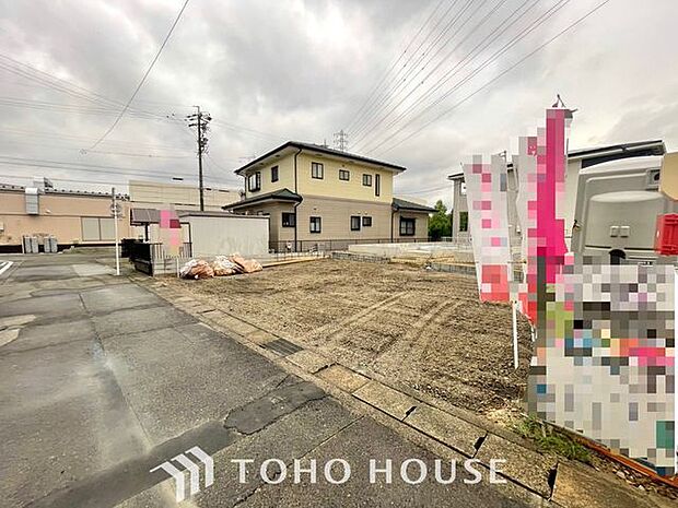 快適に過ごす条件は、一人ひとり違います。だからこそ飾り過ぎないシンプルな内装と偏り過ぎないデザインで統一しております。居住していく中でオーナー様だけの【マイホーム】に創り上げて下さい。
