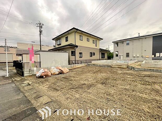 ここから始まる『日常』はご家族にとって大切な時間となります。だからこそ、少しでも豊かに、少しでも快適に。そんな想いから生まれた本邸宅は、これから先のお住まいをきっと支えてくれるはずです。