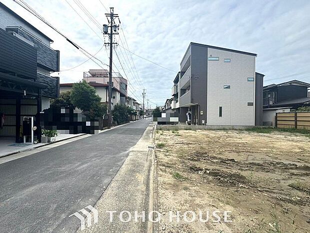 快適に過ごす条件は、一人ひとり違います。だからこそ飾り過ぎないシンプルな内装と偏り過ぎないデザインで統一しております。居住していく中でオーナー様だけの【マイホーム】に創り上げて下さい。