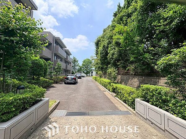 お住まい購入に向けての『質問』・『疑問』。具体的に何を準備をして進めたらいいのか？些細な事でも何でも質問して下さい。誰よりも解り易く、安心してお住まいが購入出来るようサポート致します。