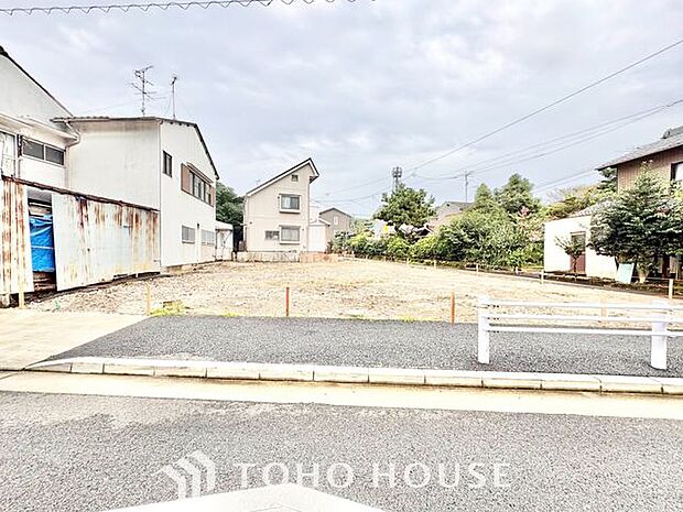 ここから始まる『日常』はご家族にとって大切な時間となります。だからこそ、少しでも豊かに、少しでも快適に。そんな想いから生まれた本邸宅は、これから先のお住まいをきっと支えてくれるはずです。