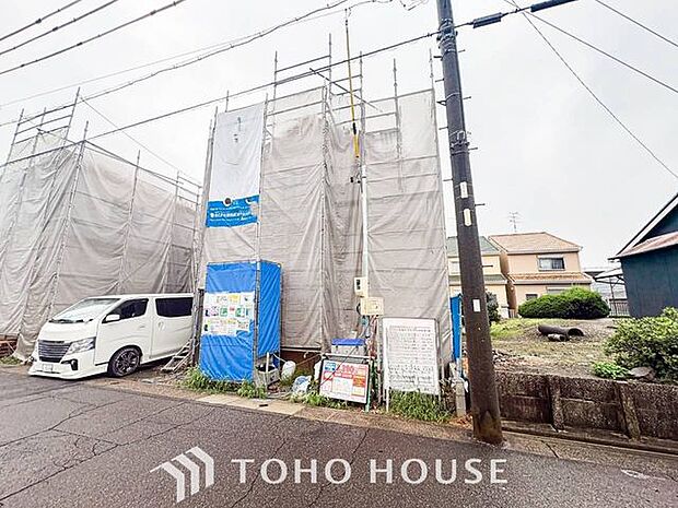 帰宅途中にショッピングやカフェを楽しんだり、利便性の良いこの地の生活は人々を魅了します。心行くままに季節の流れを感じ、ゆったりとした一時を。時間の流れを取戻し、休日はスローライフを。