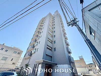 外観:帰宅途中にショッピングやカフェを楽しんだり、利便性の良いこの地の生活は人々を魅了します。心行くままに季節の流れを感じ、ゆったりとした一時を。時間の流れを取戻し、休日はスローライフを。 外観:帰宅途中にショッピングやカフェを楽しんだり、利便性の良いこの地の生活は人々を魅了します。心行くままに季節の流れを感じ、ゆったりとした一時を。時間の流れを取戻し、休日はスローライフを。