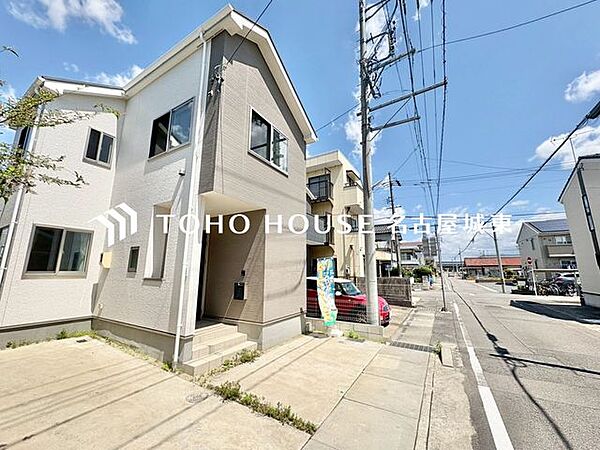 お住まい購入に向けての『質問』・『疑問』。具体的に何を準備をして進めたらいいのか？些細な事でも何でも質問して下さい。誰よりも解り易く、安心してお住まいが購入出来るようサポート致します。