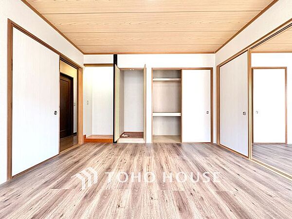 【いつかは子供部屋として】お子様の成長に合わせて住まいのレイアウトも変わります。思春期のプライバシーを重視したり、成長に合わせて机やベットを配置したり。将来を見越しての住まい選びも大切です。