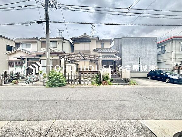 お住まい購入に向けての『質問』・『疑問』。具体的に何を準備をして進めたらいいのか？些細な事でも何でも質問して下さい。誰よりも解り易く、安心してお住まいが購入出来るようサポート致します。