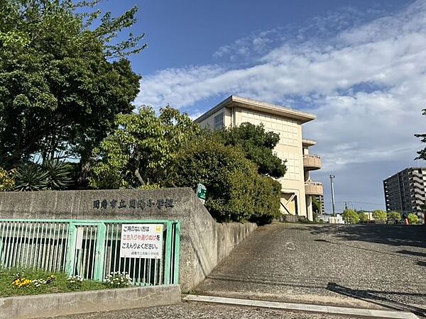 周南市立周陽小学校 690m