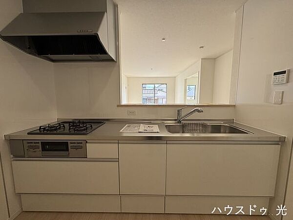 ■□ご家族との会話を楽しみながら料理ができる対面キッチンです□■