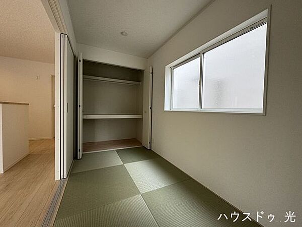 ■□■4.0帖和室■□■リビング横の和室は、子供の遊びスペースとして使用したり、お昼寝場所としても重宝します！