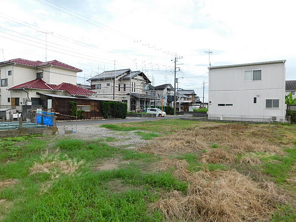 ◇建築条件はございませんので、お好きなハウスメーカーにて建築可能◇上下水道・都市ガス◇良好な住環境の第一種住居地域◇都会にも近く豊かな自然が広がる「ちょうど良い田舎暮らしができる」茂原市大芝エリア