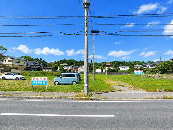 国道128号バイパスより望む現地周辺