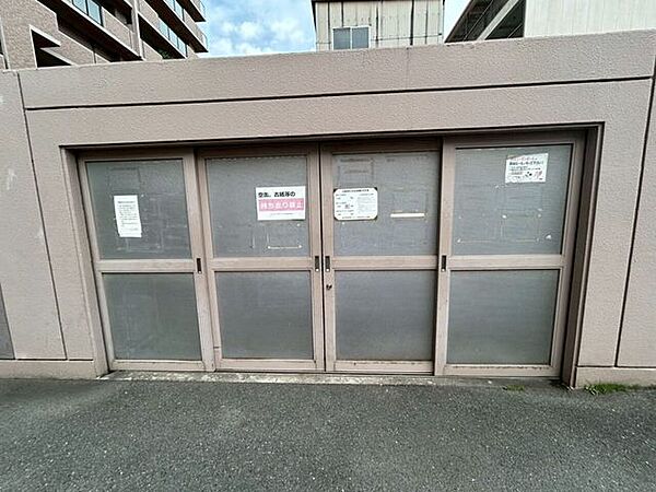 ゴミ捨て場