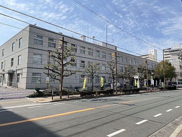 旭区役所 490m