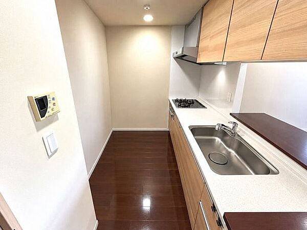 ※掲載の写真は、室内の家具・残置物をCG加工により消去したもので、実際の現況とは異なります。