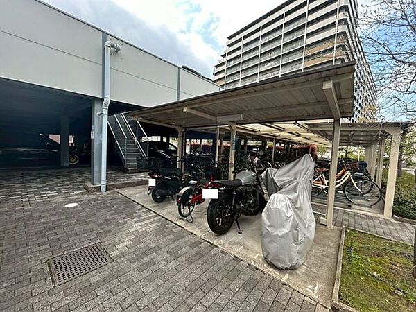 バイク置き場