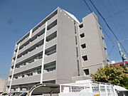 亀山駅より徒歩3分 3階 築16年7ヶ月の賃貸物件